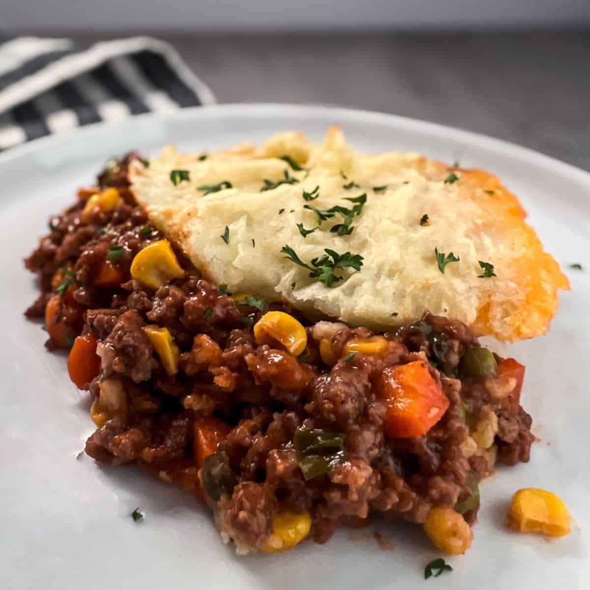 Low FODMAP Shepherd's Pie With Potatoes | Loveable Lemons