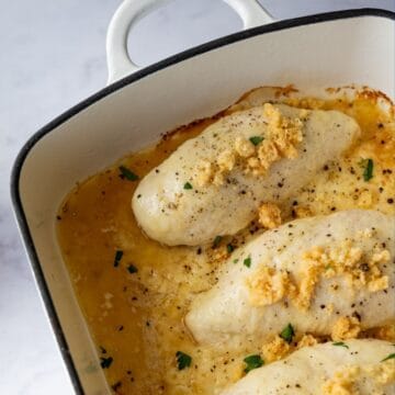 baked chicken topped wtih caesar dressing, melted cheese and crunchy parmesan crisps.