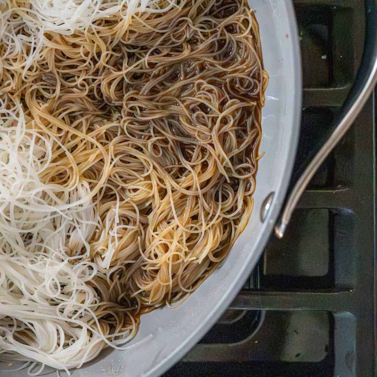 fried noodles with chow mein sauce.